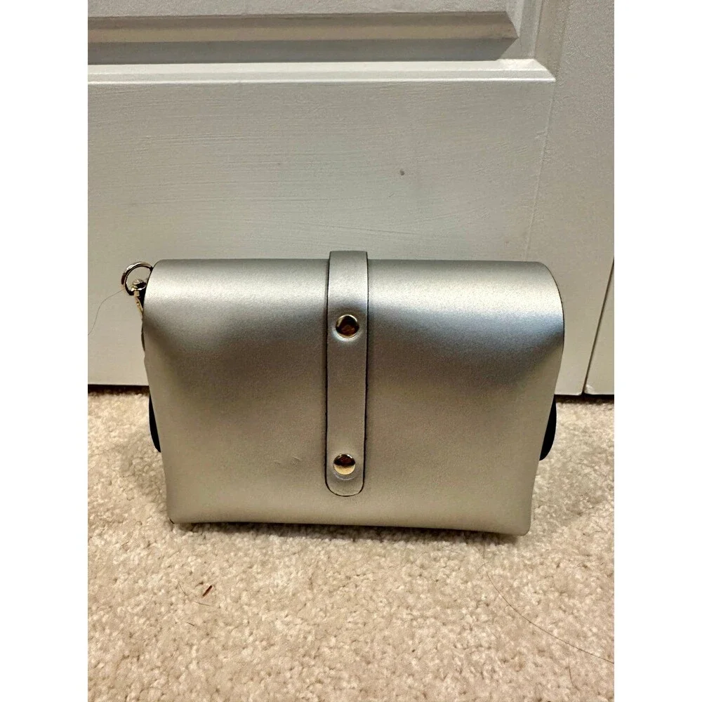 Silver Vintage Genuine Italian Leather Crossbody Bag with Gold Chain  & Pom Pom - Picture 5 of 8